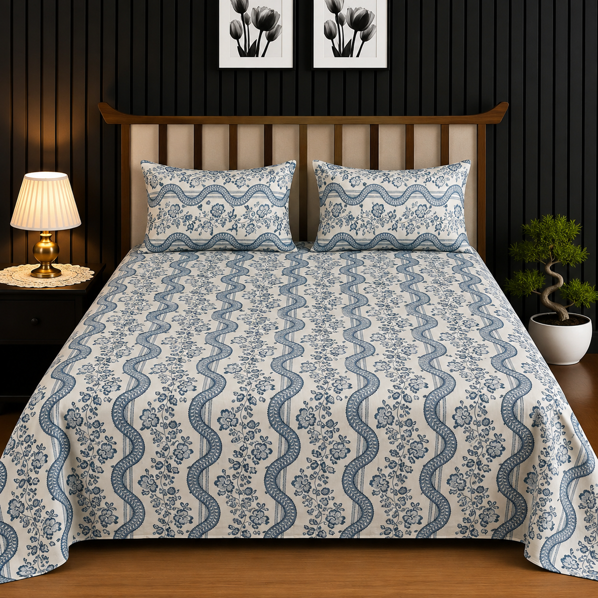 Classic White & Royal Blue Wave Floral King Bedsheet