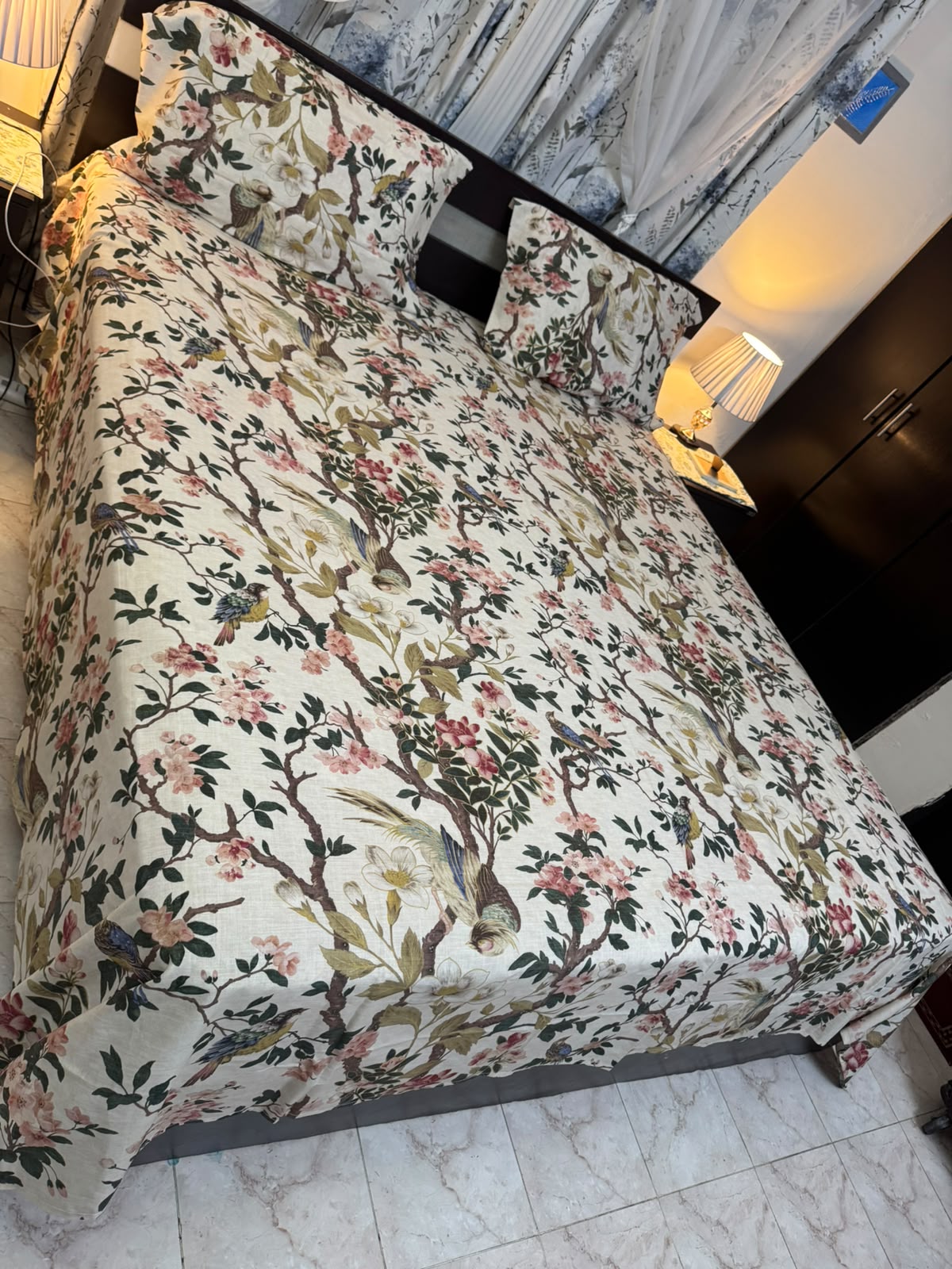 Spring Bird Design Bed Sheet
