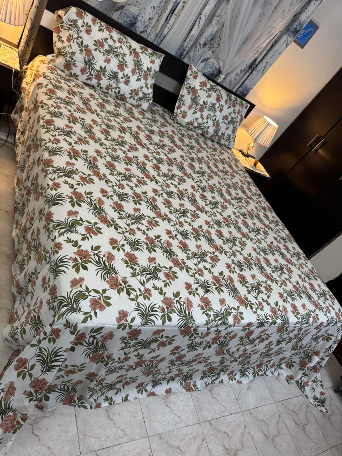 Floral & Leafy Print Cotton Bed Sheet