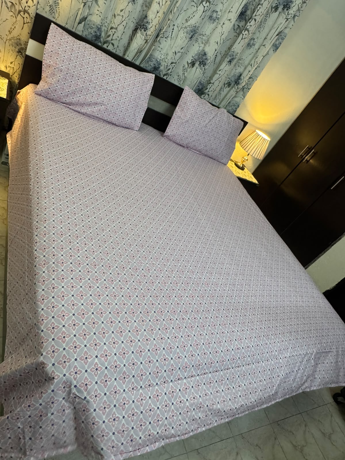 Light Pink Geometric Print Cotton Bed Sheet