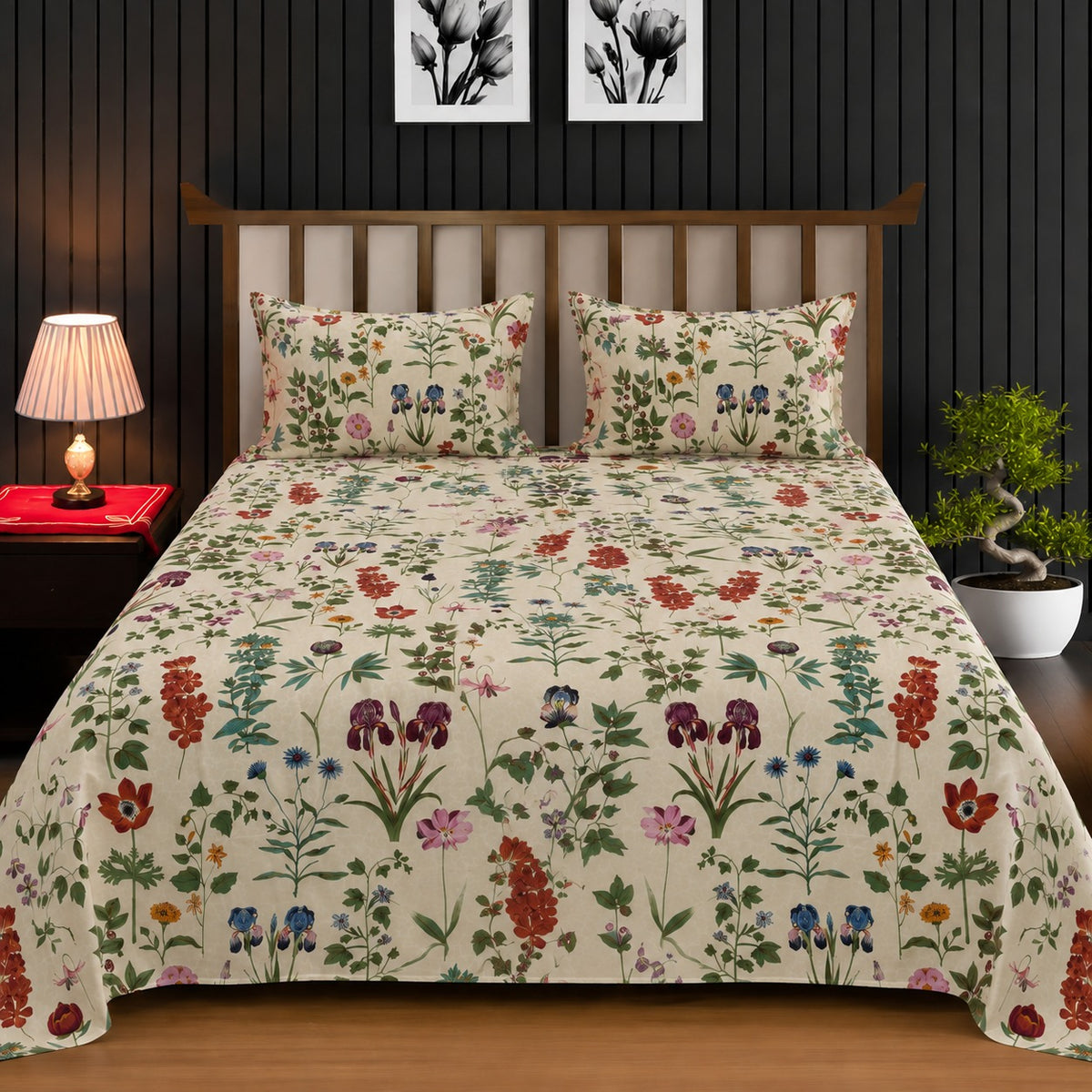 Cream Vintage Wildflower Bedsheet
